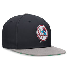New York Yankees Nike Rewind Cooperstown True Performance Fitted Hat | MLB Online