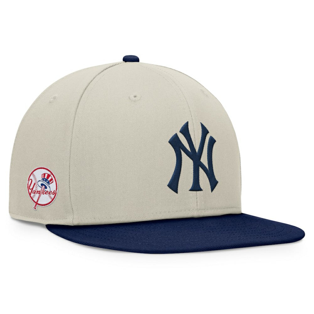 New York Yankees Fanatics Team Two-Tone Snapback Hat | MLB Shop