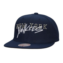 New York Yankees Mitchell & Ness Team Tagged Snapback Hat | MLB Online