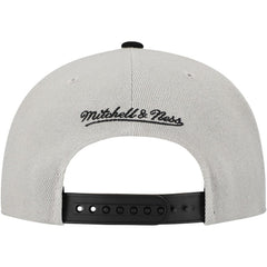 Chicago White Sox Mitchell & Ness Knock Out Panel Snapback Hat | MLB Outlet