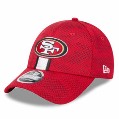 San Francisco 49ers New Era 2024 Sideline 9FORTY Stretch-Snap Hat