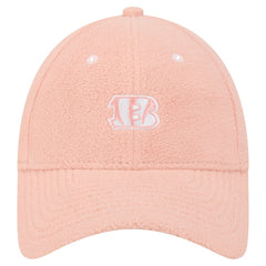 Cincinnati Bengals New Era Women's Cozy Sherpa 9FORTY Adjustable Hat