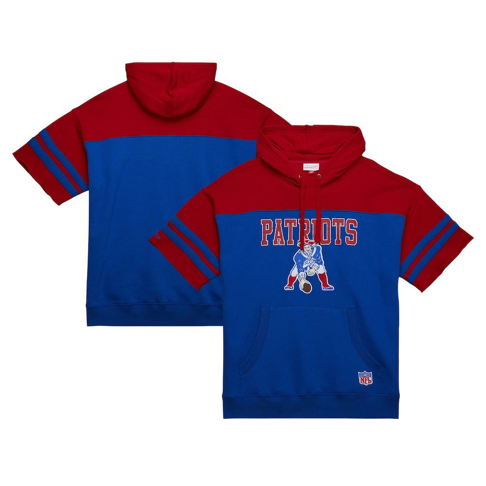 New England Patriots Mitchell & Ness Off Field Vintage Logo Short Sleeve Pullover Hoodie