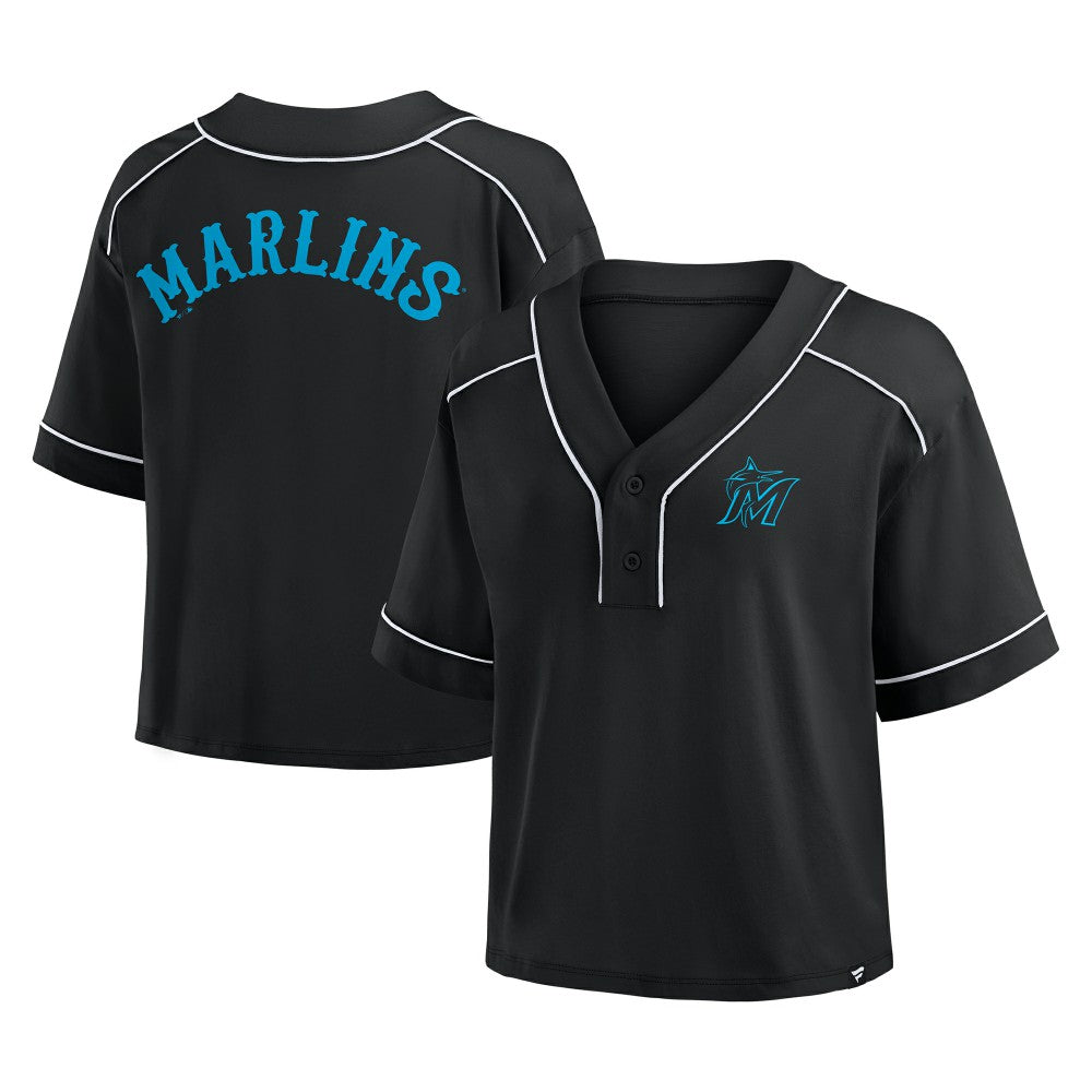Miami Marlins Fanatics Women's Oversized Champ Game Cropped V-Neck T-Shirt | MLB Outlet
