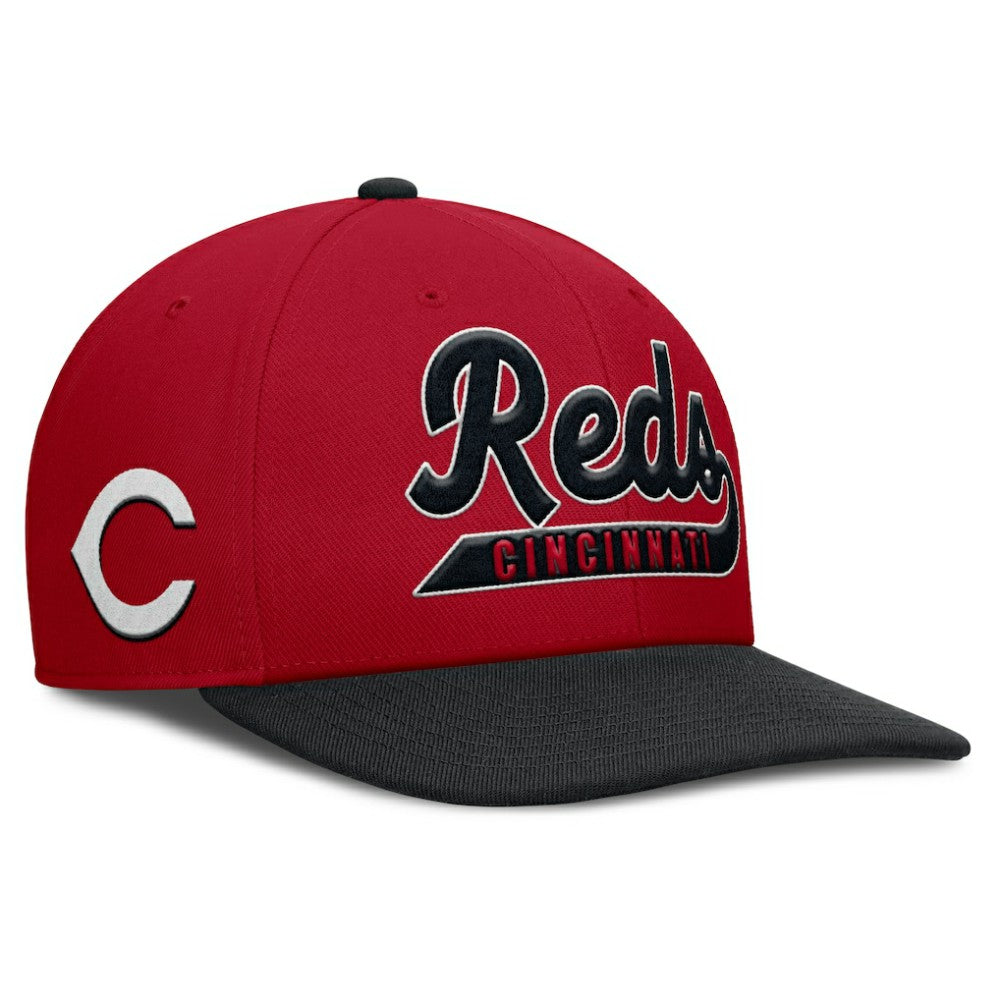 Cincinnati Reds Nike Pro Performance Snapback Hat | MLB Outlet
