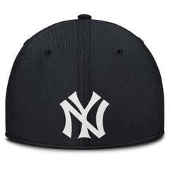 New York Yankees Nike Rise Swoosh Performance Flex Hat | MLB On Sale