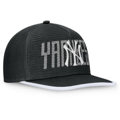 New York Yankees Fanatics Let's Glow Line Drive Snapback Hat | MLB Discount