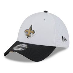 New Orleans Saints New Era 2025 NFL Training Camp 39THIRTY Flex Hat