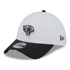 Jacksonville Jaguars New Era 2025 NFL Training Camp 39THIRTY Flex Hat