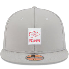 Kansas City Chiefs New Era 2025 Sideline 59FIFTY Fitted Hat