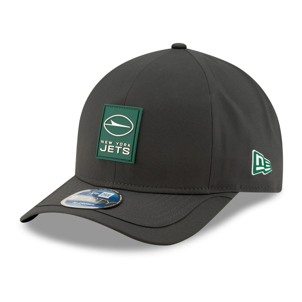 New York Jets New Era 2025 Sideline Cold Weather 9FORTY M-Crown Adjustable Hat