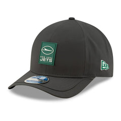 New York Jets New Era 2025 Sideline Cold Weather 9FORTY M-Crown Adjustable Hat