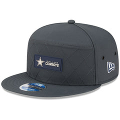 Dallas Cowboys New Era 2025 Sideline Cold Weather Split Panel 9FIFTY Snapback Hat