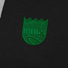 Sacramento Kings Antigua St. Patrick's Day Victory Raglan Pullover Hoodie On Sale