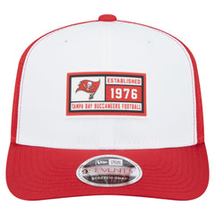 Tampa Bay Buccaneers New Era Established Patch 9SEVENTY Adjustable Hat