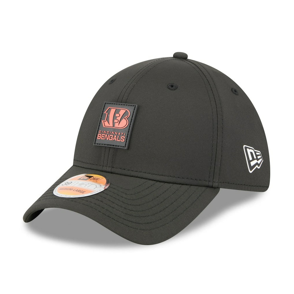 Cincinnati Bengals New Era 2025 Sideline 39THIRTY Flex Hat