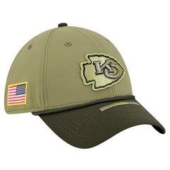 Kansas City Chiefs New Era 2025 Salute to Service 39THIRTY Flex Hat