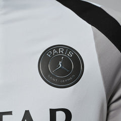 Paris Saint-Germain Jordan Brand Men's Strike Drill Quarter-Zip Long Sleeve Dri-FIT Top White - Jordan