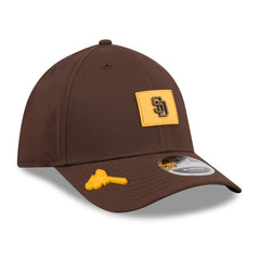 San Diego Padres New Era 2026 Clubhouse M-Crown 39THIRTY Flex Hat | MLB Near me