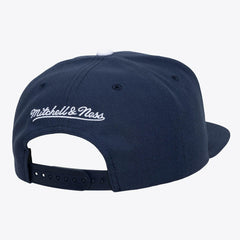 Dallas Cowboys Mitchell & Ness Legendary Home Snapback Hat