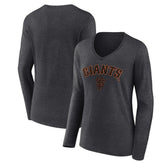 San Francisco Giants Women's Team Lockup Long Sleeve V-Neck T-Shirt | MLB New