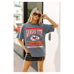 Kansas City Chiefs Gameday Couture Women's Oversized Classic Grind Washed T-Shirt