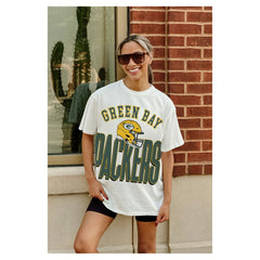 Green Bay Packers Gameday Couture Women's Oversized Classic Fierce Focus T-Shirt