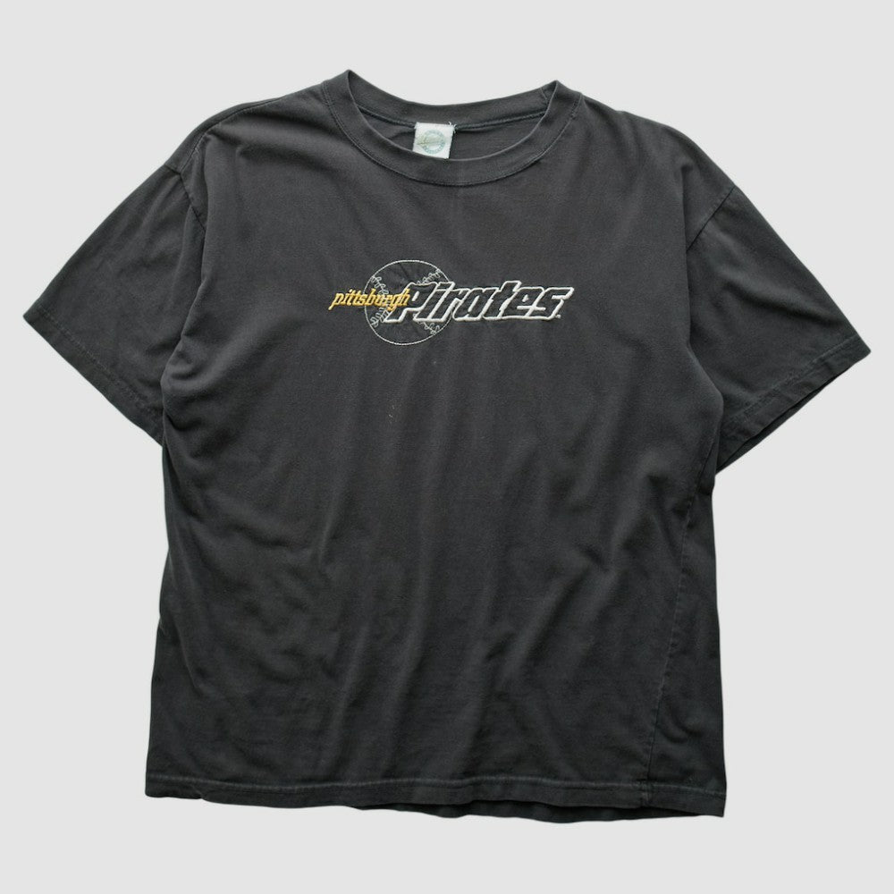 Pittsburgh Pirates 90s T-Shirt | MLB Shop