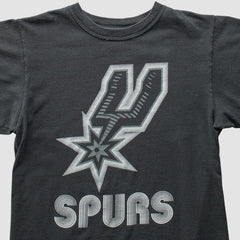 San Antonio Spurs 2000s T-Shirt On Sale