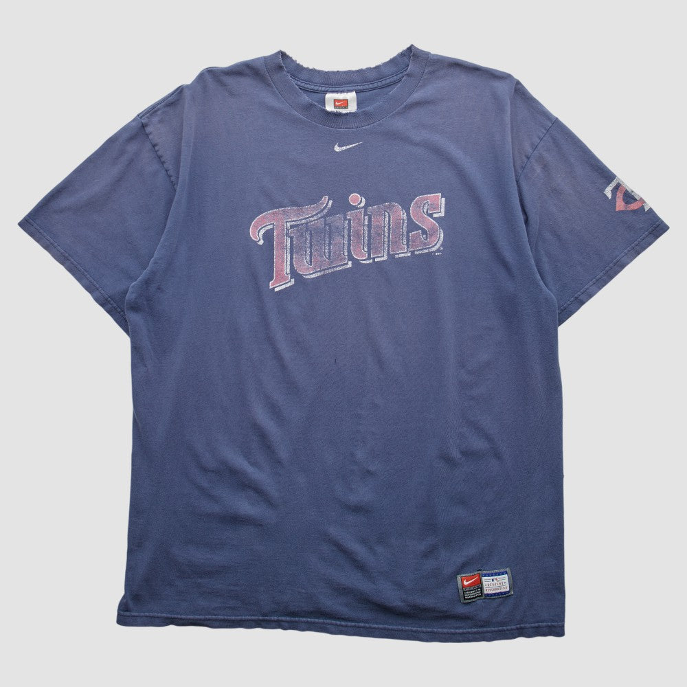 Minnesota Twins Nike 2000s T-Shirt | MLB On Sale
