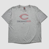 Cincinnati Reds Nike 2000s T-shirt | MLB Shop