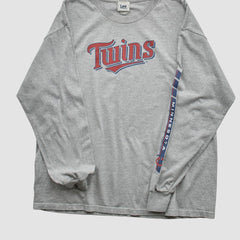 Minnesota Twins Lee Apparel 2000s Long Sleeve T-shirt | MLB Outlet