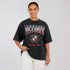 Detroit Tigers WEAR by Erin Andrews Women's Oversized Boyfriend T-Shirt | MLB US