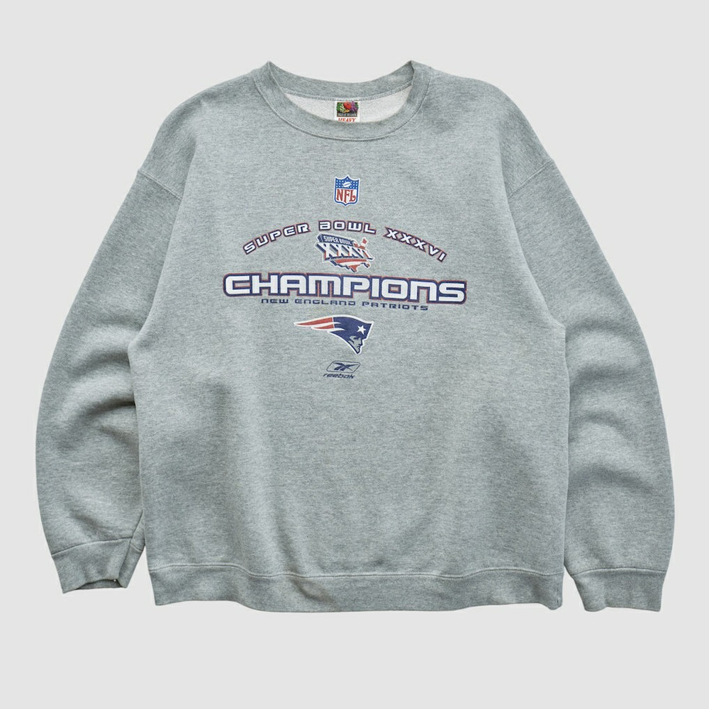 New England Patriots Fanatics Super Bowl XXXVI Fruit of The Loom 2002 Pullover Sweatshirt