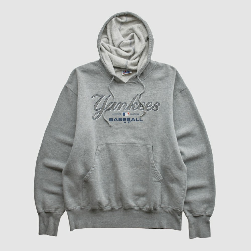 New York Yankees Majestic 2000s Hooded Pullover Sweatshirt | MLB Shop