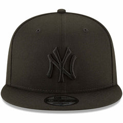 New York Yankees New Era Black on Black 9FIFTY Team Snapback Adjustable Hat | MLB Near me