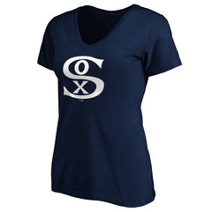Chicago White Sox Women's Cooperstown Collection Huntington Logo V-Neck T-Shirt | MLB Discount