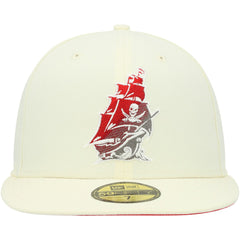 Tampa Bay Buccaneers New Era Chrome Color Dim 59FIFTY Fitted Hat