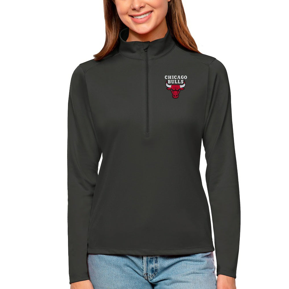 Chicago Bulls Antigua Women's Tribute Half-Zip Top sale New