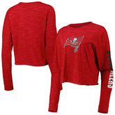 Tampa Bay Buccaneers New Era Women's Crop Long Sleeve T-Shirt