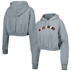 Tampa Bay Buccaneers The Wild Collective Women's Cropped Pullover Hoodie