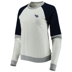 Tennessee Titans Antigua Women's Avenue Raglan Pullover Sweatshirt