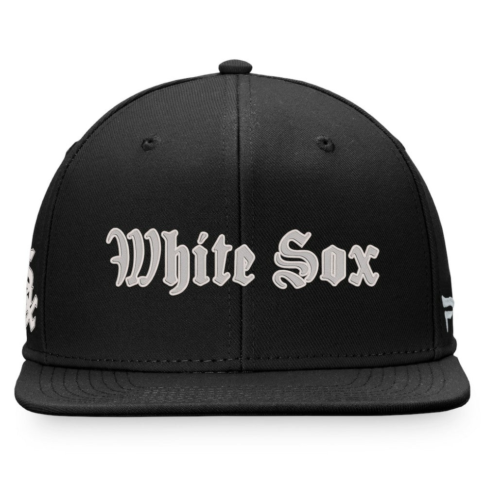 Chicago White Sox Fanatics Gothic Script Fitted Hat | MLB For sale