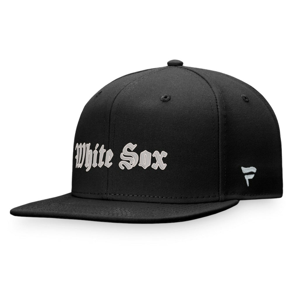Chicago White Sox Fanatics Gothic Script Fitted Hat | MLB For sale