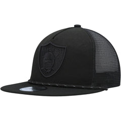 Las Vegas Raiders New Era Illumination Golfer Snapback Trucker Hat