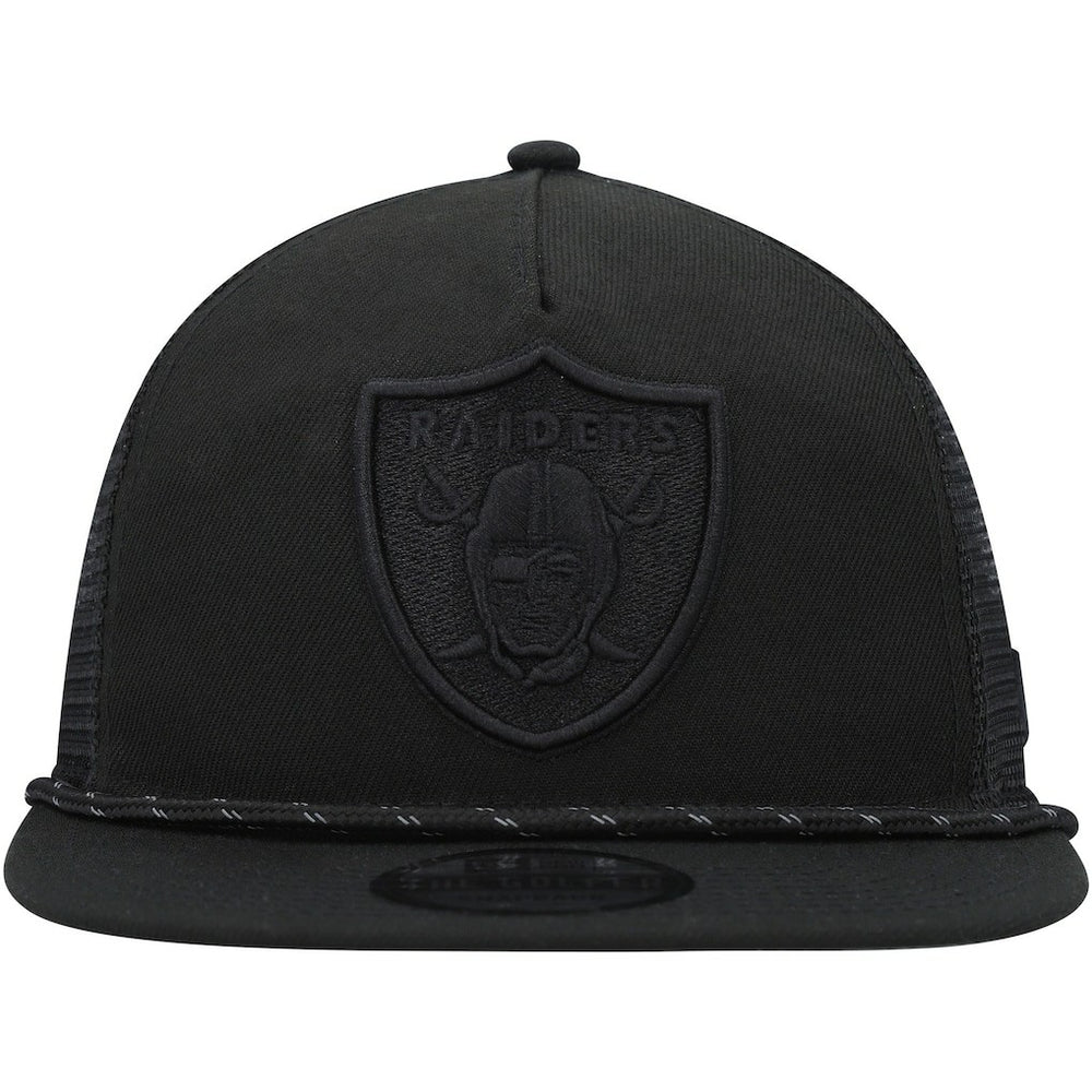 Las Vegas Raiders New Era Illumination Golfer Snapback Trucker Hat