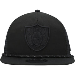 Las Vegas Raiders New Era Illumination Golfer Snapback Trucker Hat