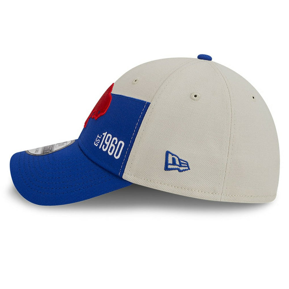 Buffalo Bills New Era 2023 Sideline Historic 39THIRTY Flex Hat