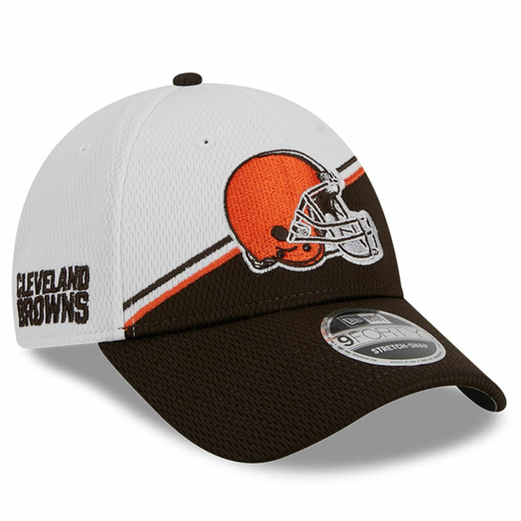 Cleveland Browns New Era 2023 Sideline 9FORTY Adjustable Hat