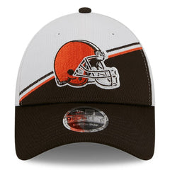 Cleveland Browns New Era 2023 Sideline 9FORTY Adjustable Hat